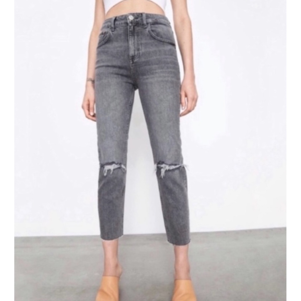 ZARA | High Rise Factory Distressed Ankle Length Stretchy Straight Mom Jeans